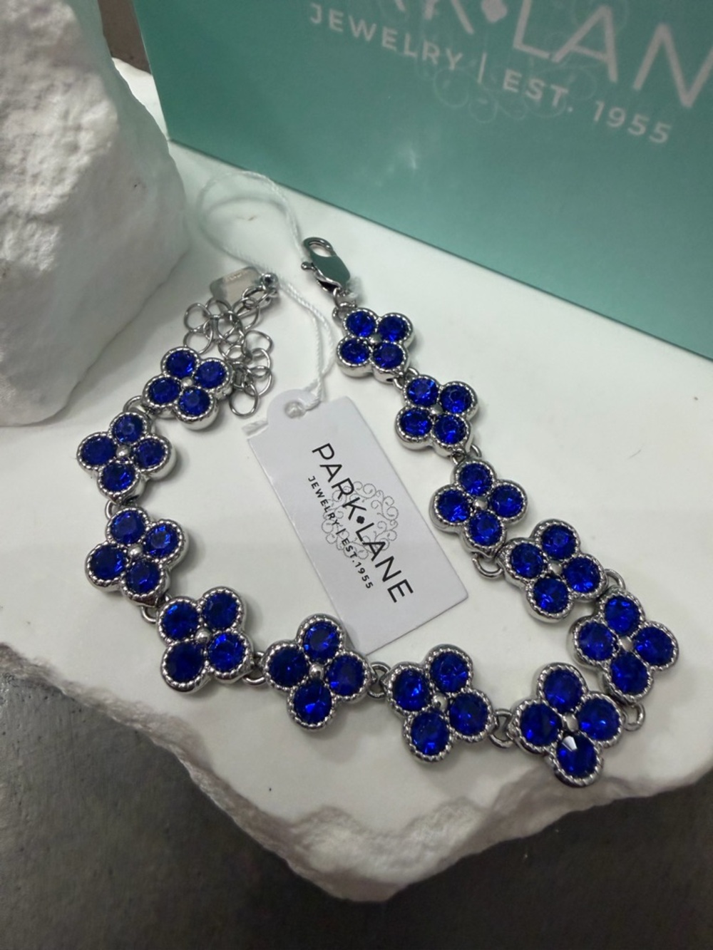 Park Lane Women’s Bleu Impression Tennis Bracelet Blue Crystal Floral Silver NWT - Picture 3 of 3
